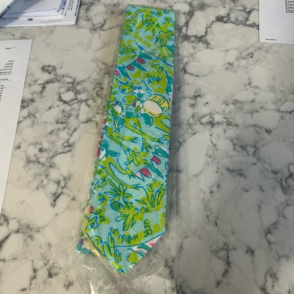 Lilly Pulitzer Blue and Green Floral Men’s Tie